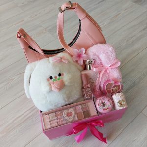 پک پینترستی روز دختر، کادو لاکچری دخترانه